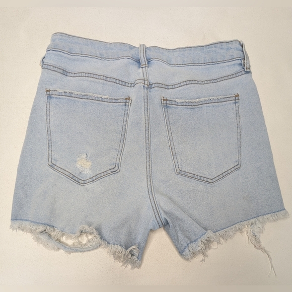 Celebrity Pink Denim shorts women's Sz 11/30 distressed High Rise Z-1 - Picture 2 of 6